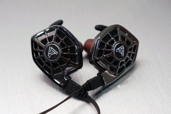 ����� ������� hi fi ��������