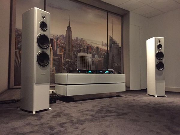 Dynaudio Contour 30 white oak
